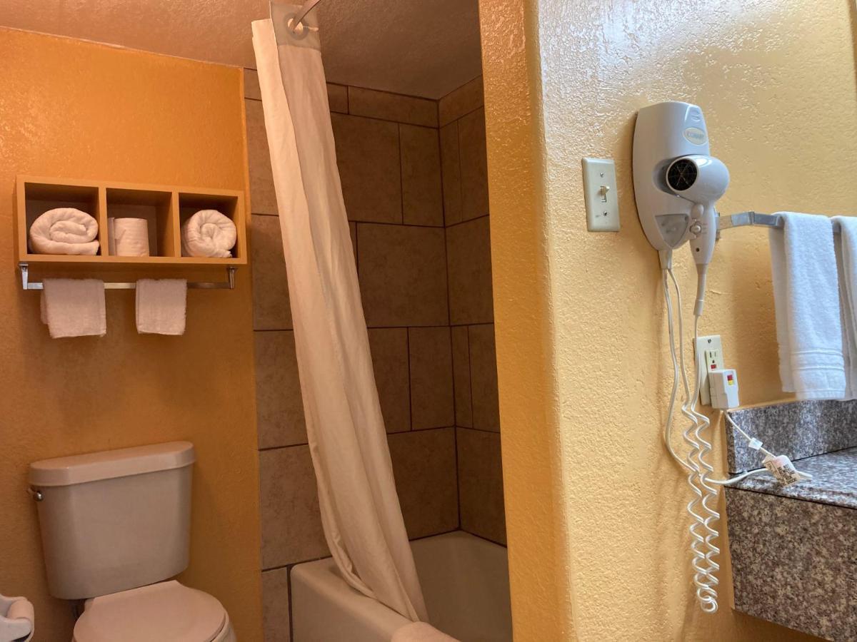 Super 8 By Wyndham Little Rock/North/Airport Hotel North Little Rock Ngoại thất bức ảnh