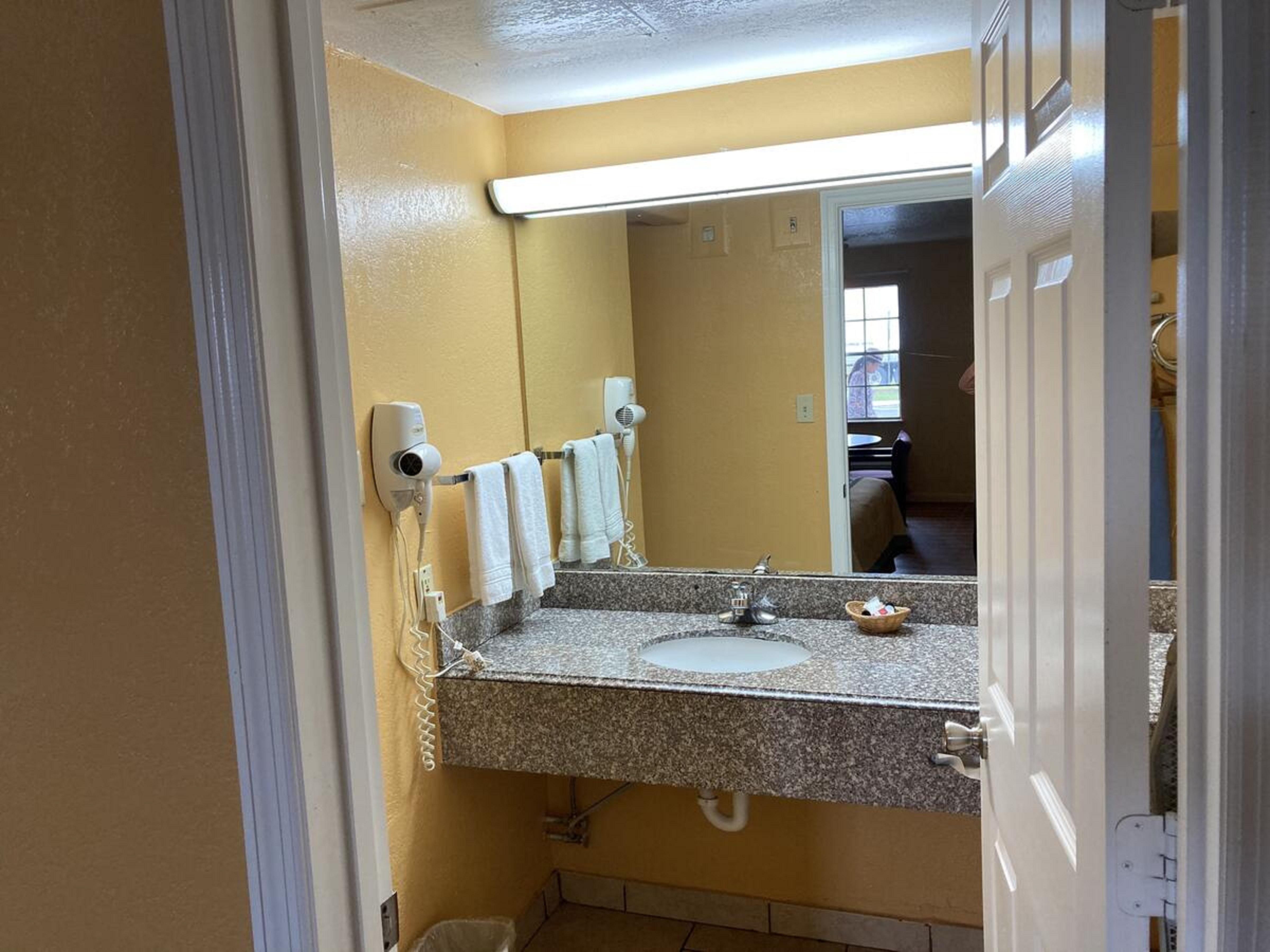 Super 8 By Wyndham Little Rock/North/Airport Hotel North Little Rock Ngoại thất bức ảnh